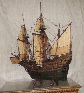 Модель парусного корабля Каракка - вид сбоку 3