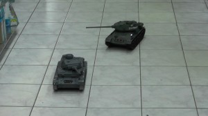 Радиоуправляемый танк Т-34/85 - фото 5