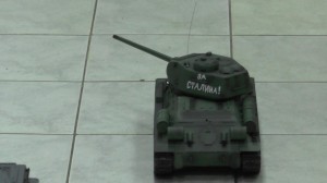 Радиоуправляемый танк Т-34/85 - фото 7
